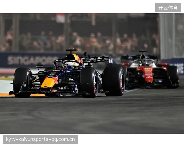 F1维斯塔潘新加坡大奖赛：赛道上的传奇与超越之旅